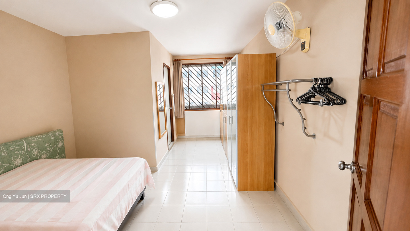 Blk 720 Jurong West Avenue 5 (Jurong West), HDB 5 Rooms #595763981